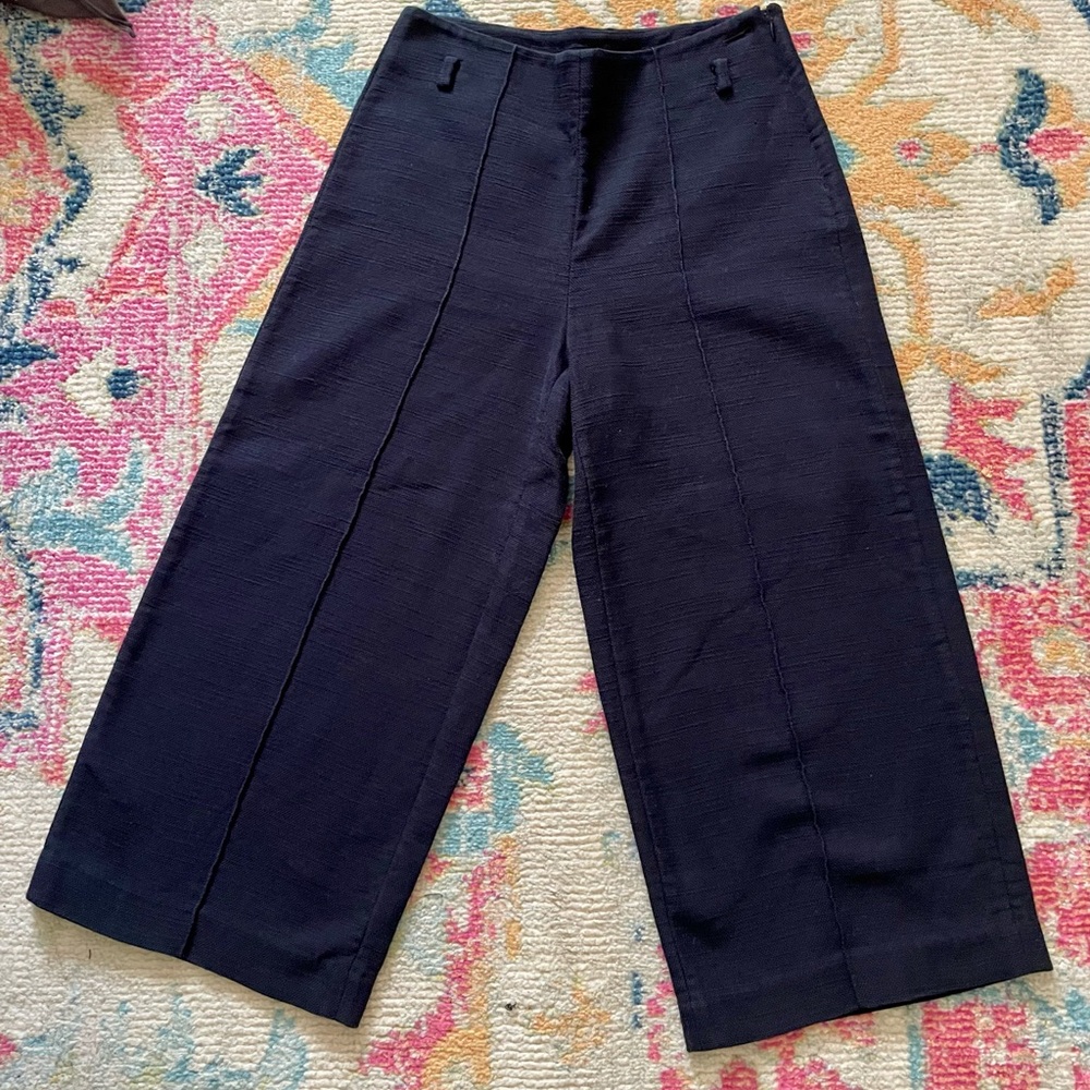 Vince Navy Cropped Gaucho Wide Leg  High Waist Trousers Pants size 6